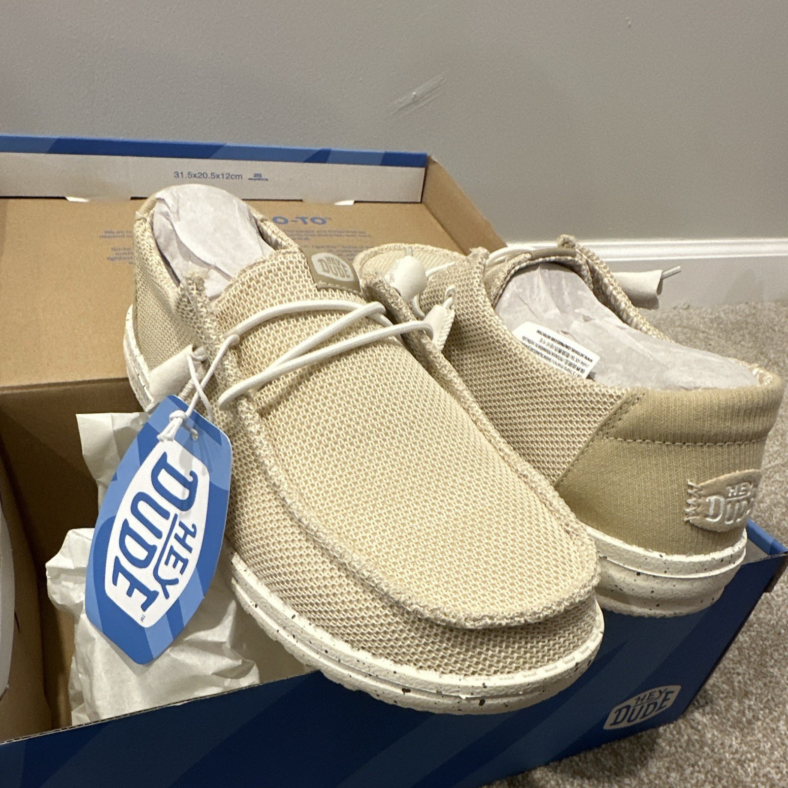Hey Dude Wendy Stretch Sox Beige Lightweight Comfort Slip-On Shoes Women’s 9
