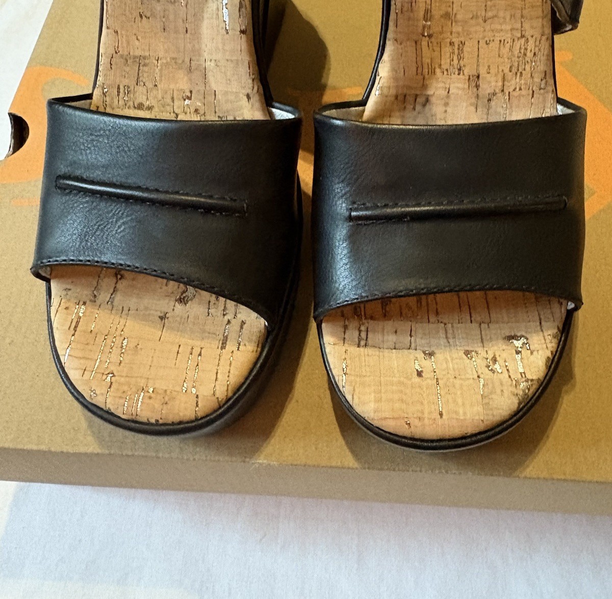Korks Bardot 8M Cork Wedge Sandals New