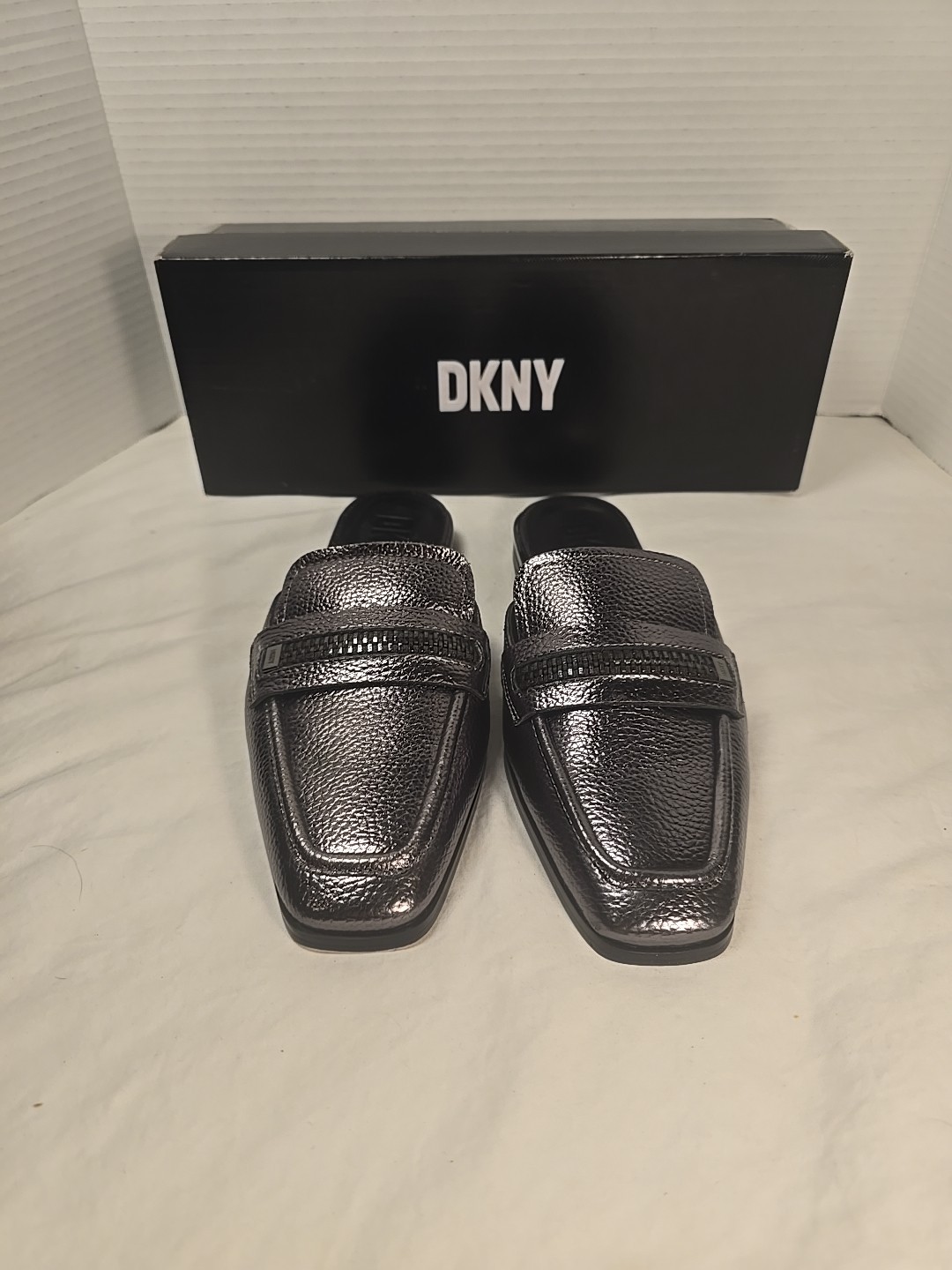 DKNY Black Loafer Zipper Strap Elin Square Toe Slip On Leather Mules Womens 6