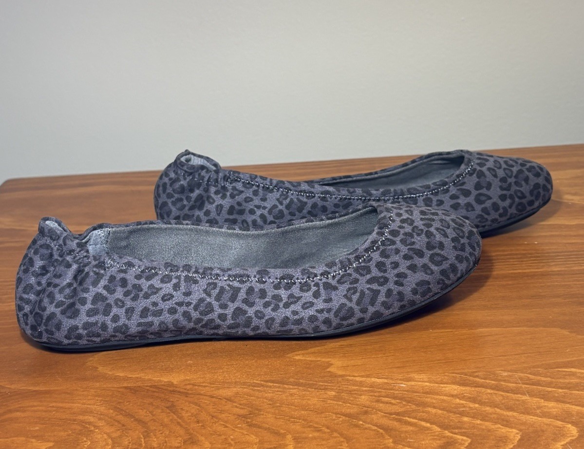 Xappeal Gray Black Leopard Print Ballet Flats Women’s Size 6 Slip On NWOB