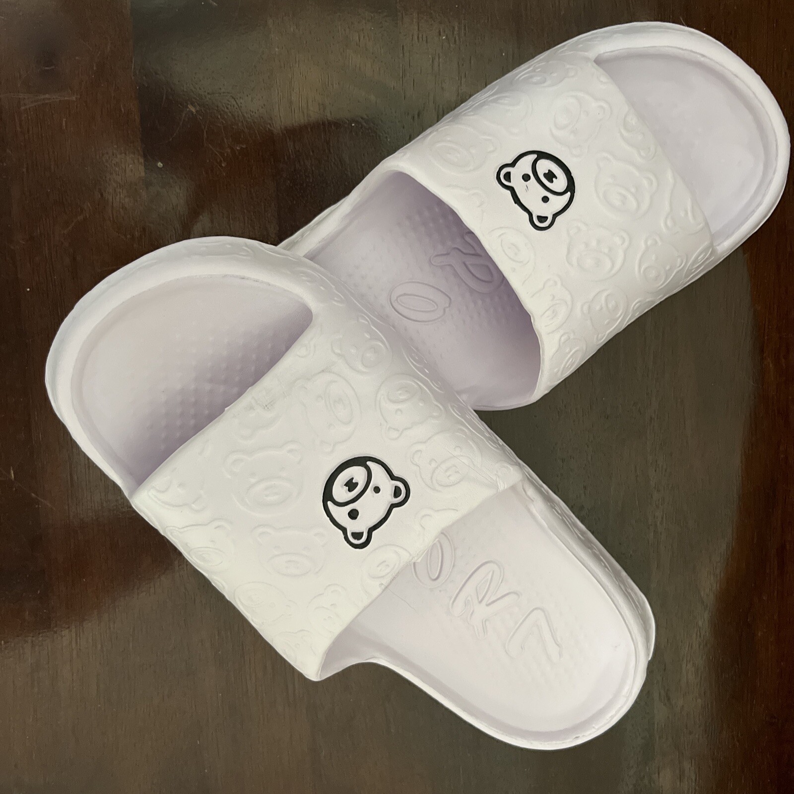 NEW CUTE BEAR PILLOW SLIDES LAVENDER SZ 9-10 GARDEN BATHROOM SHOES NIB USA