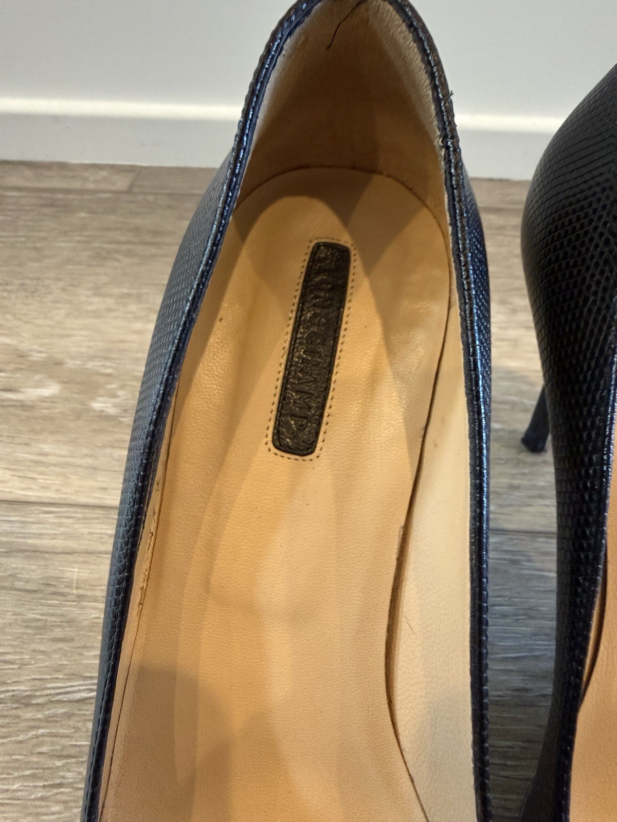 Longchamp Black Textured Leather Pumps Size: EU 36.5 / US 6.5