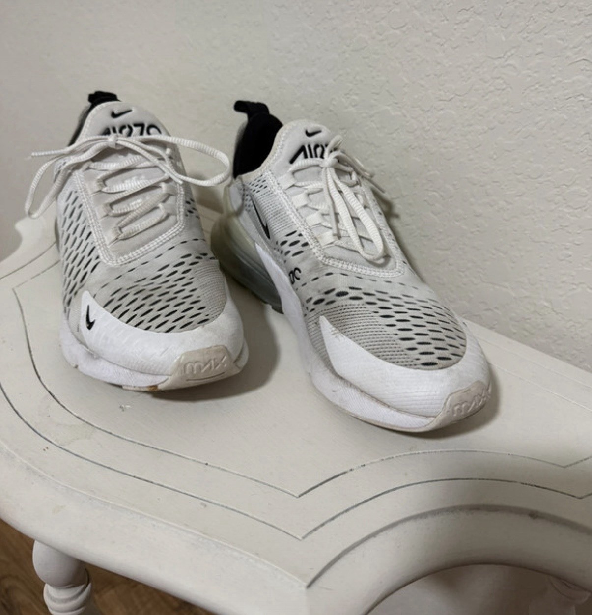 Size 9 – Nike Air Max 270 White