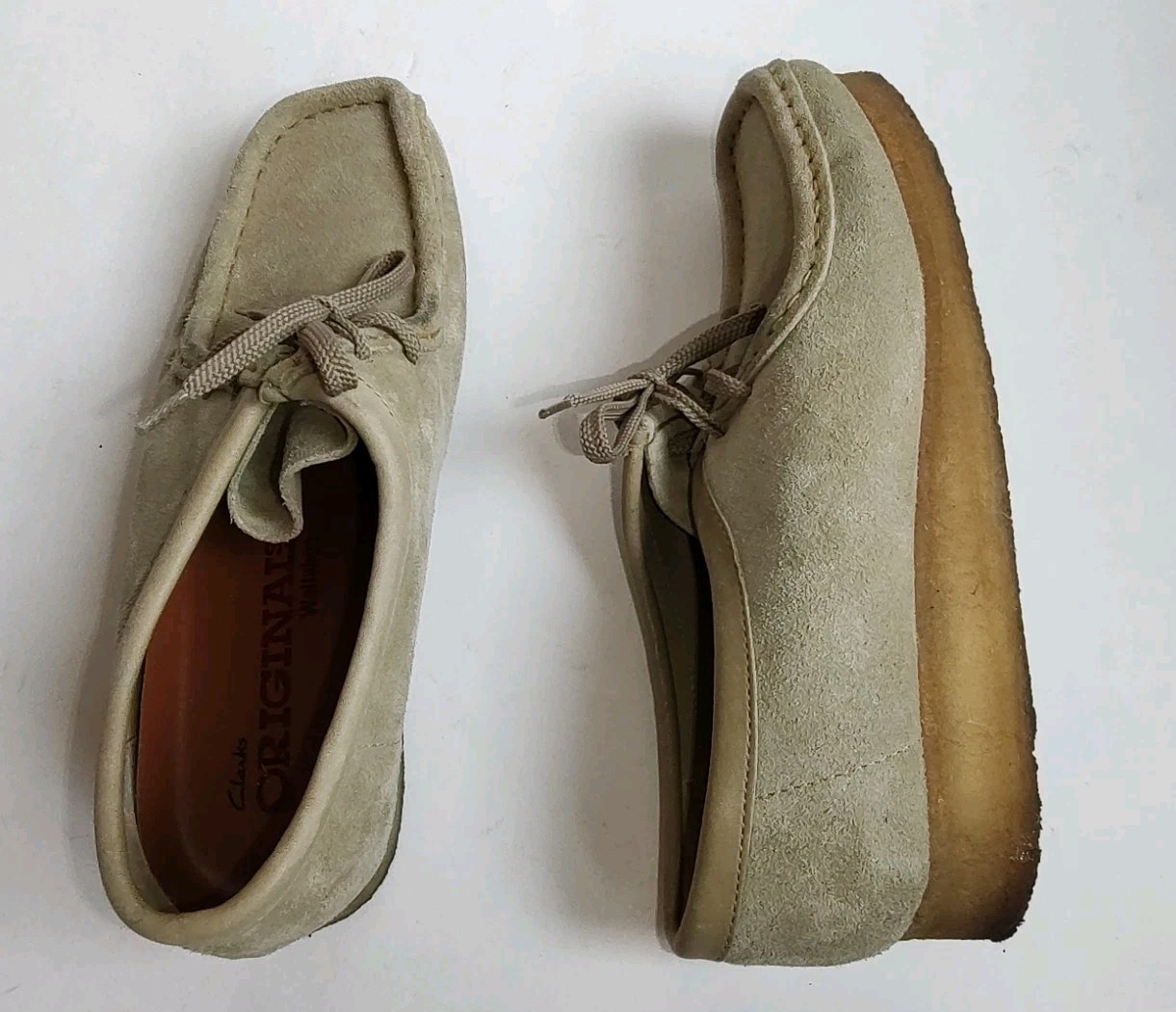 Clarks Wallabee Suede Chukka Ankle Boots Lace Up Crepe Soles Moccasins Beige 9