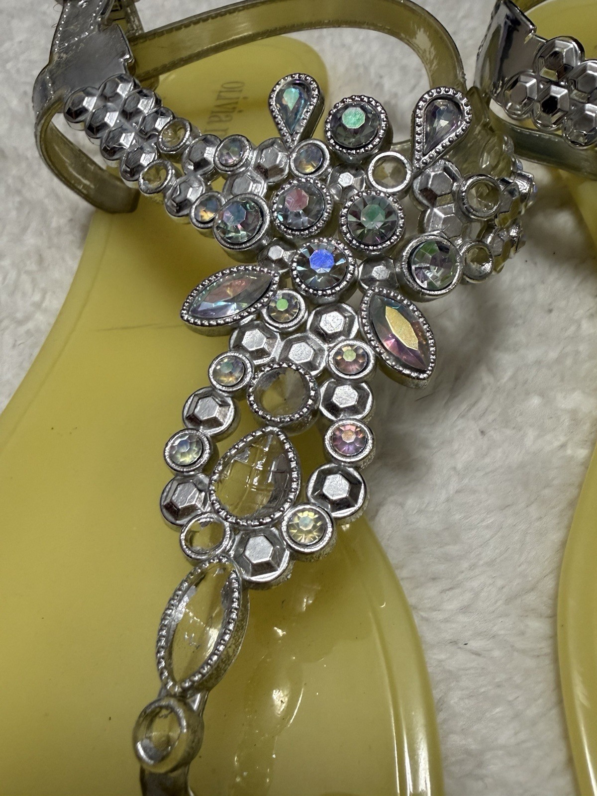 EUC Olivia Miller Rhinestone Yellow Thong Jelly Euro Summer Glam Resort Y2K 9