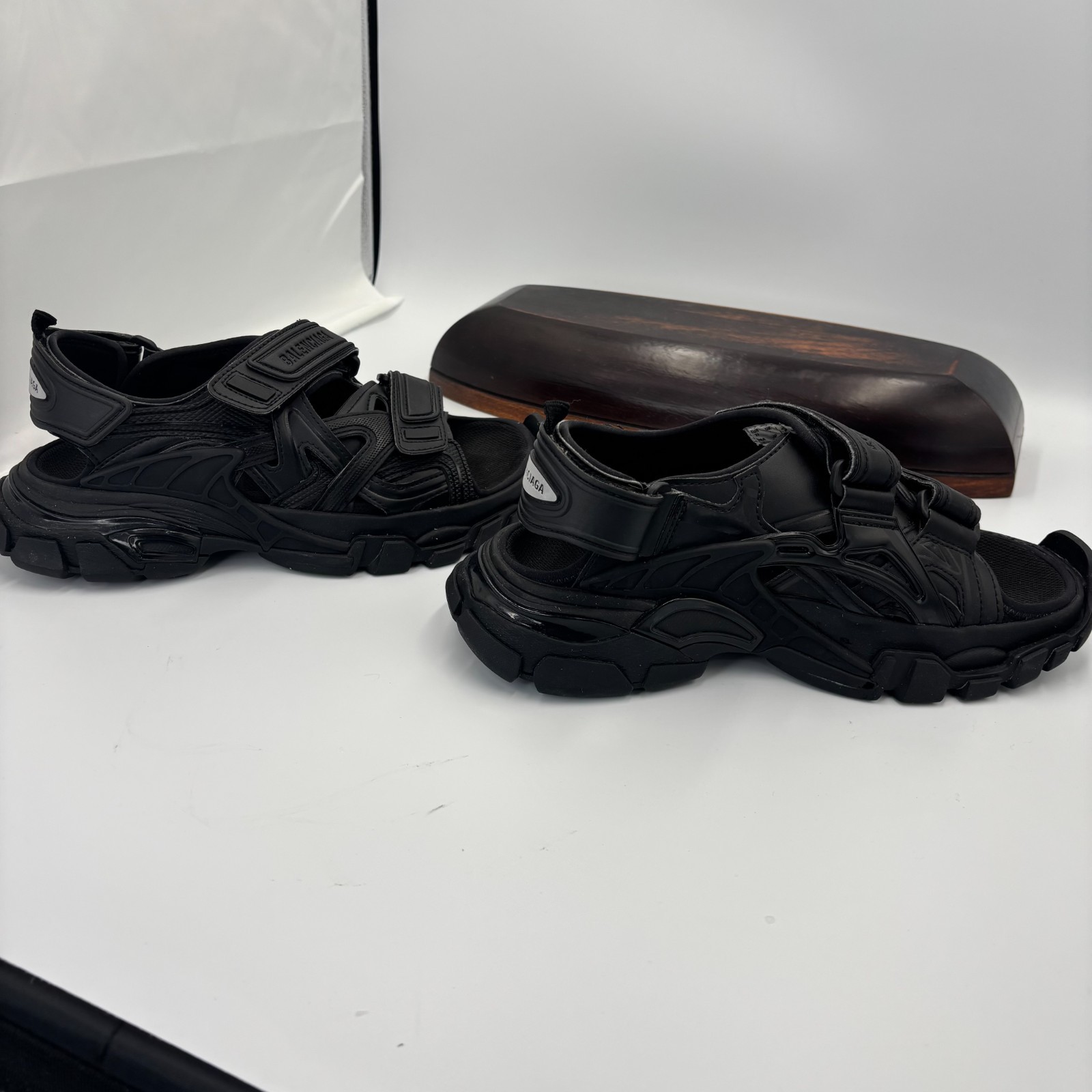 Balenciaga Track Sandals Black Size 37 EU 7 US Women 617543 Lightly Worn Authent