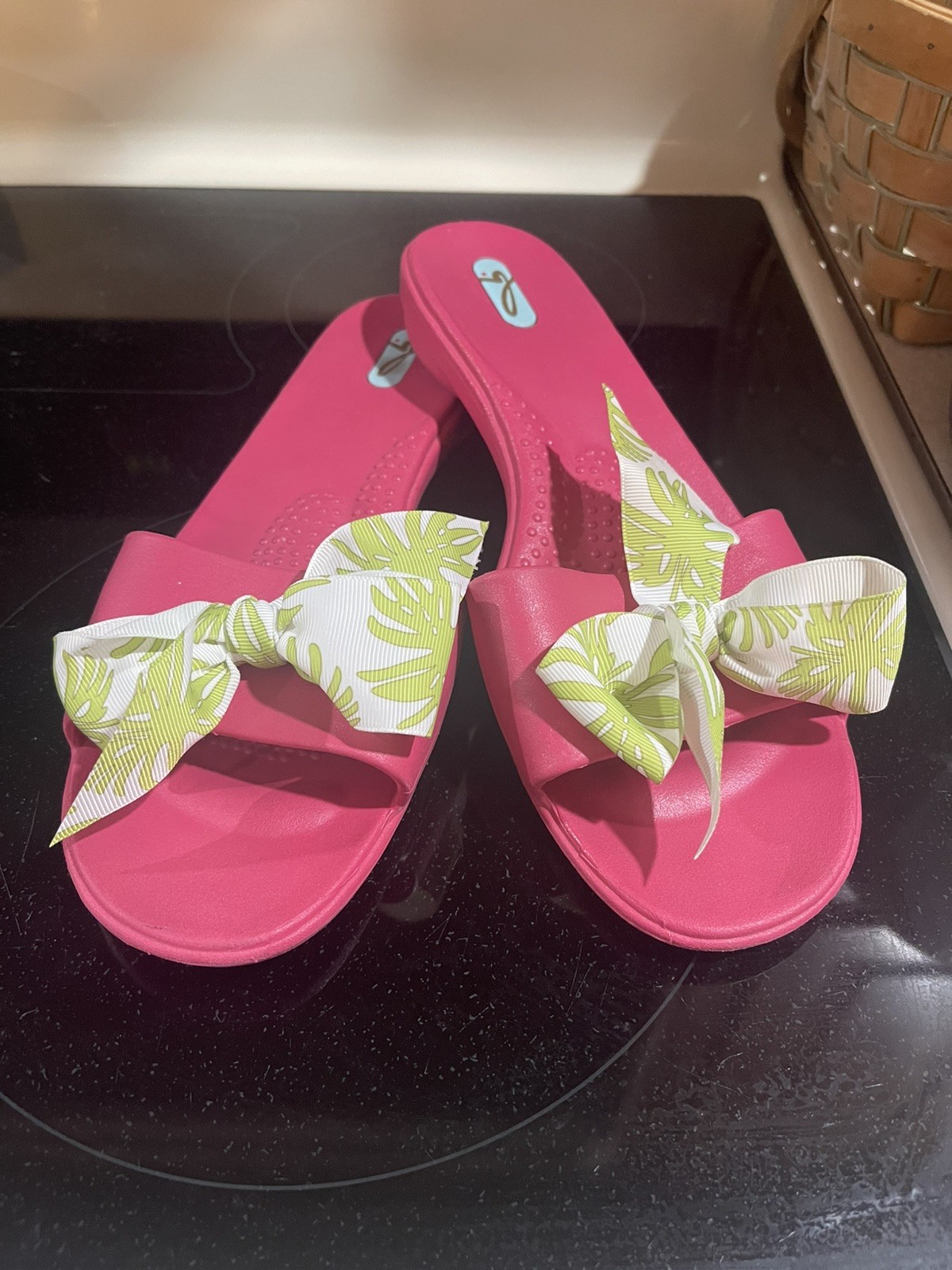 Oka B Bee Vegan Slides Hot Pink w/ Bows Slides Flip Flop Sandals Size large