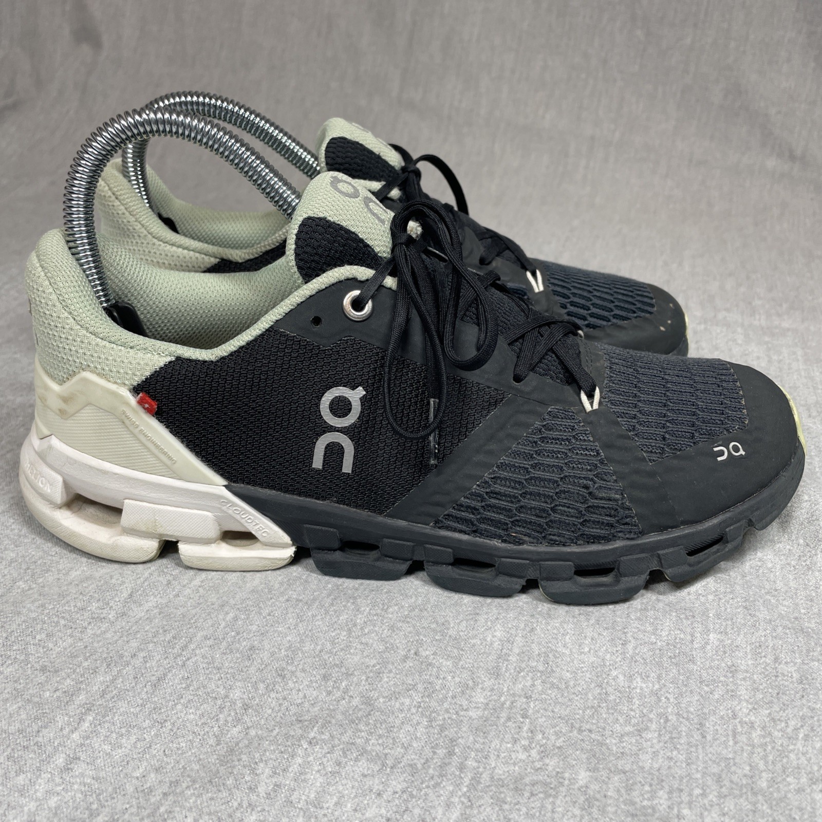 On Cloud Cloudflyer II Shoes Women’s Sz 7.5 Black/ White/Green Gym Running