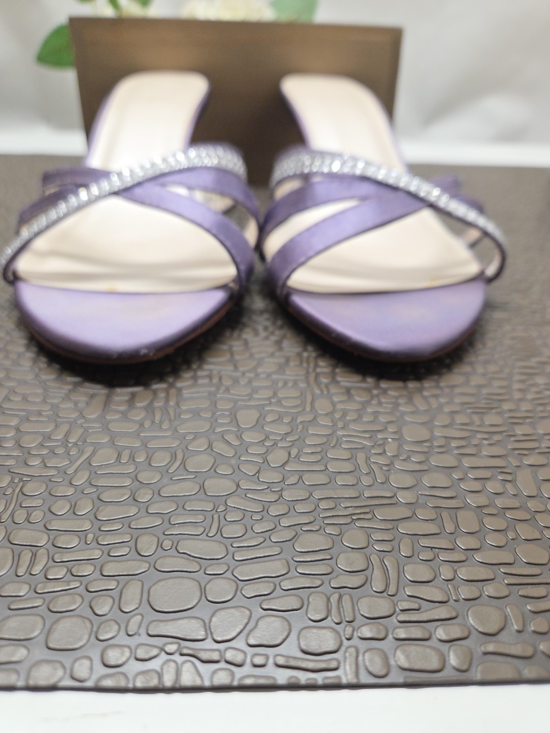 David’s Bridal Riley Heels with Rhinestones Purple Size 9 M