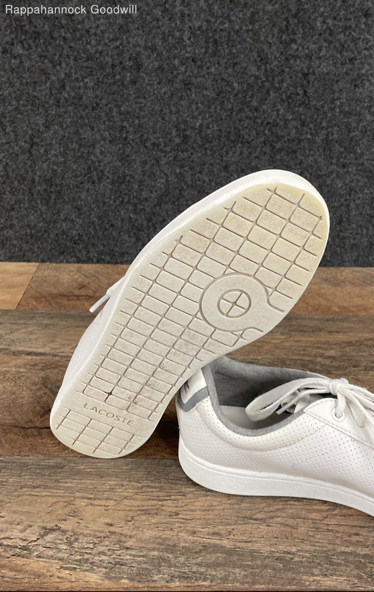 Lacoste Carnaby Evo White Perforated Low Top Sneakers Women’s Size 6.5