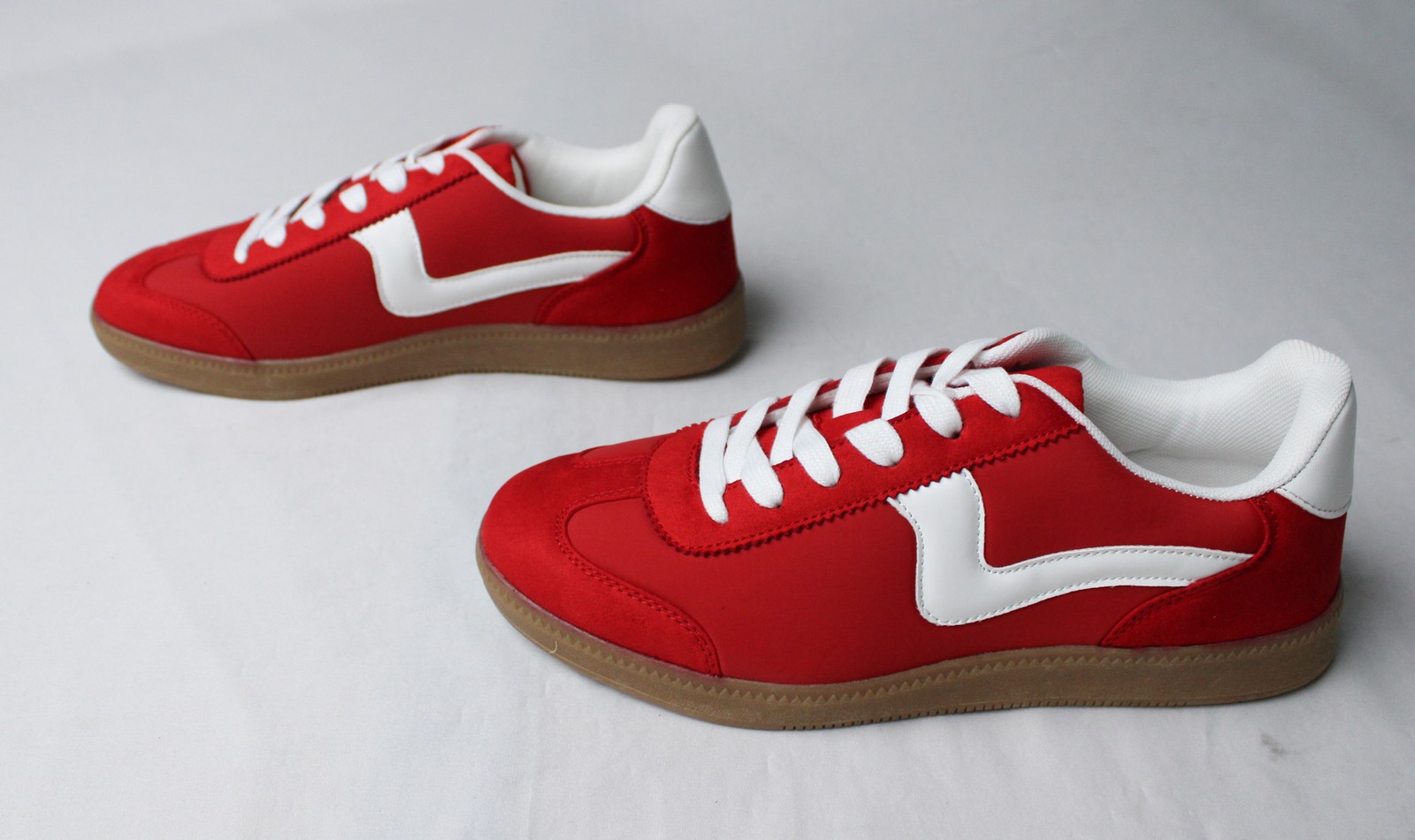 JustFab Women’s Lace Up Demi Court Sneakers JL3 Salsa Red Size US:9 UK:7