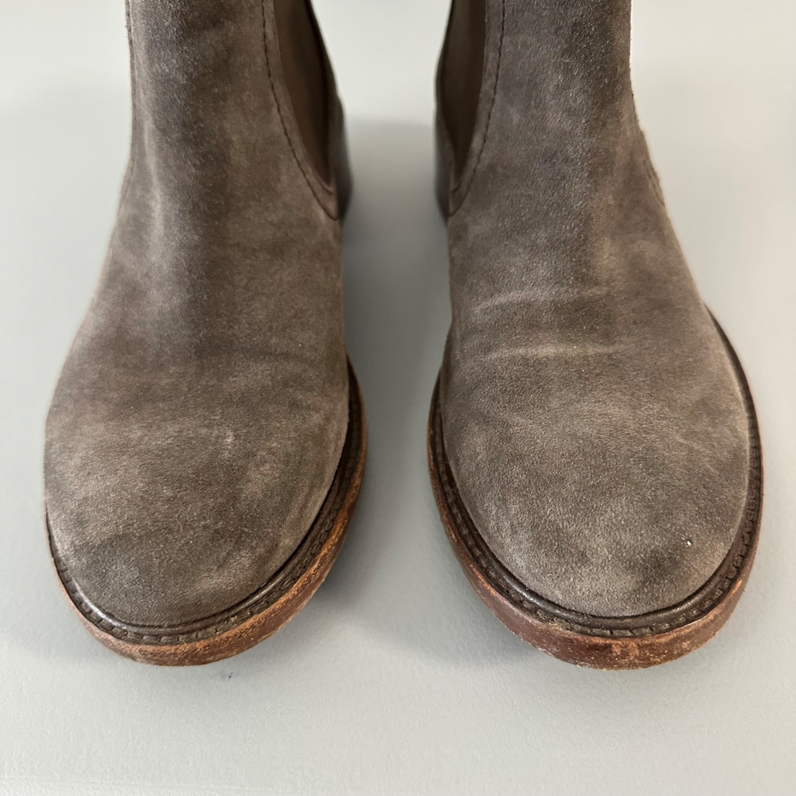 Trask Womens Chelsea Bootie Suede Leather Size 8M Brownish Gray Stacked Heel
