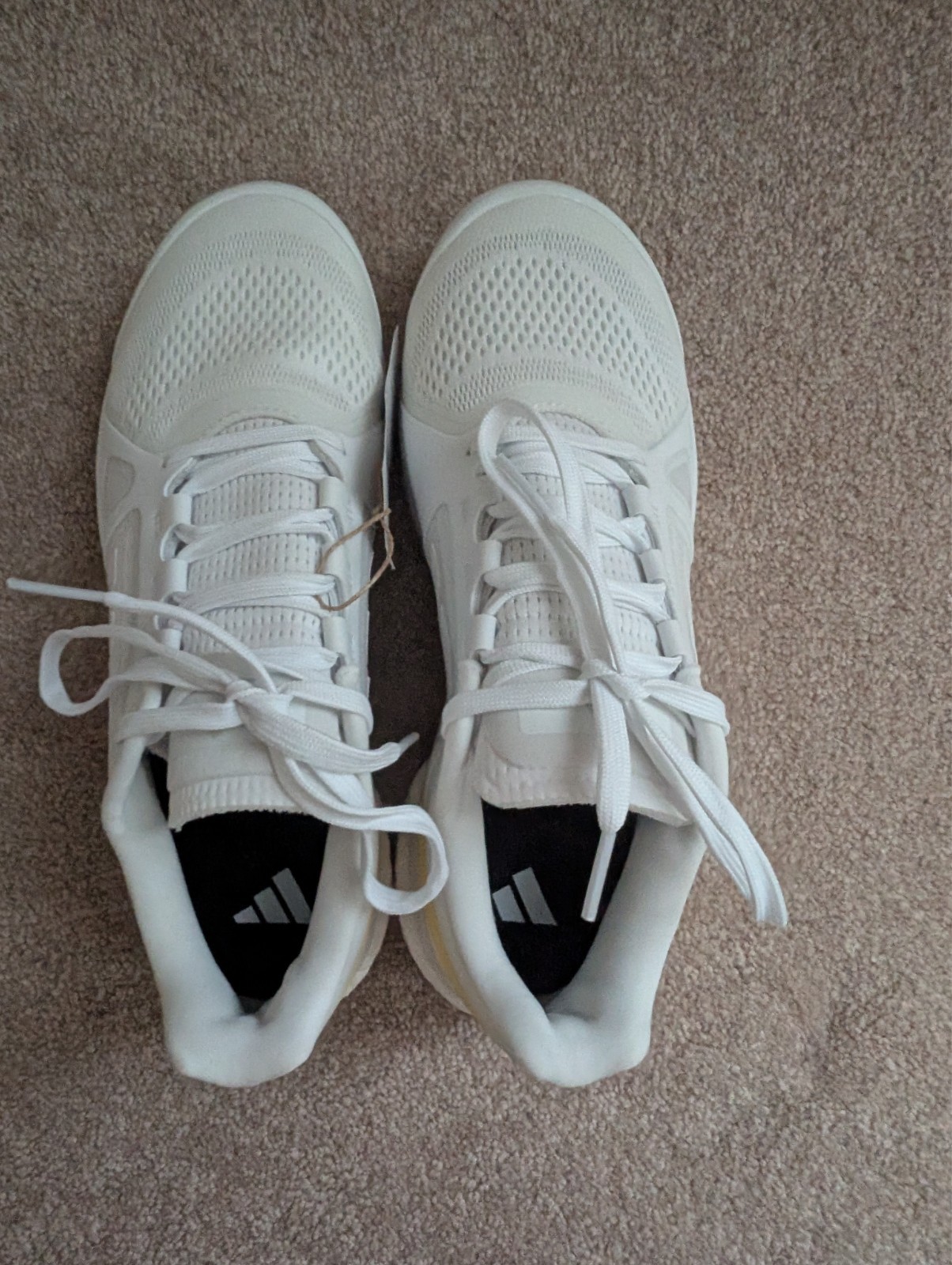 NWOB Adidas Avaluxe Tennis Shoes Lace Up Sneakers, White/Orange Tint, Sz 8.5