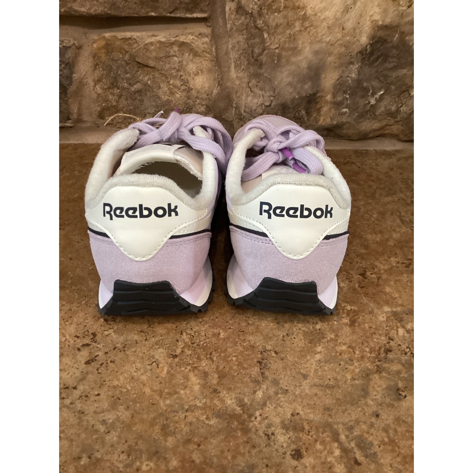 Reebok Classic AZ Womens Lilac Purple Suede Running Sneakers 100211390 Size 8.5