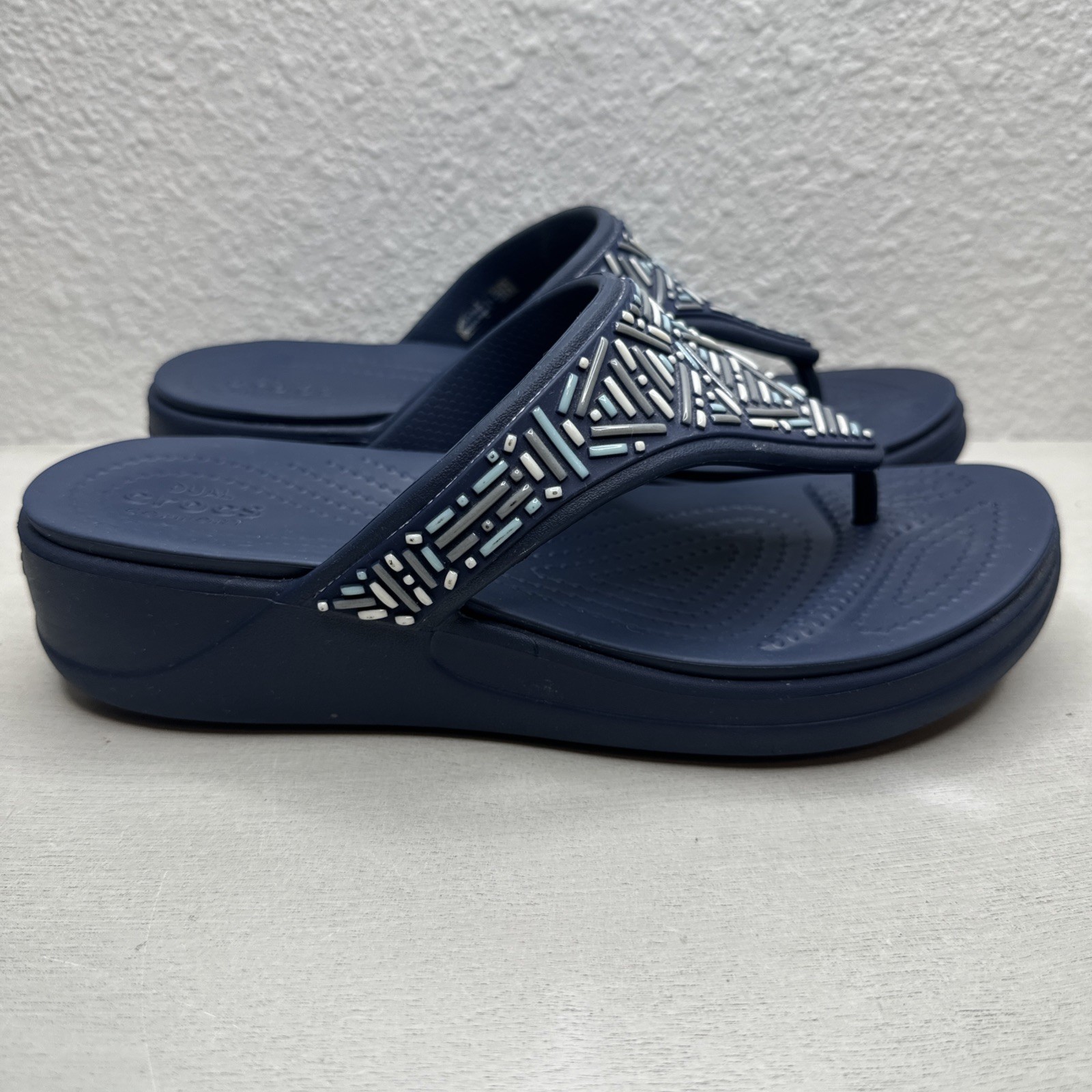 Crocs Monterey Wedge Flip Flop Thong Sandal Navy Blue Beaded Women Size 8