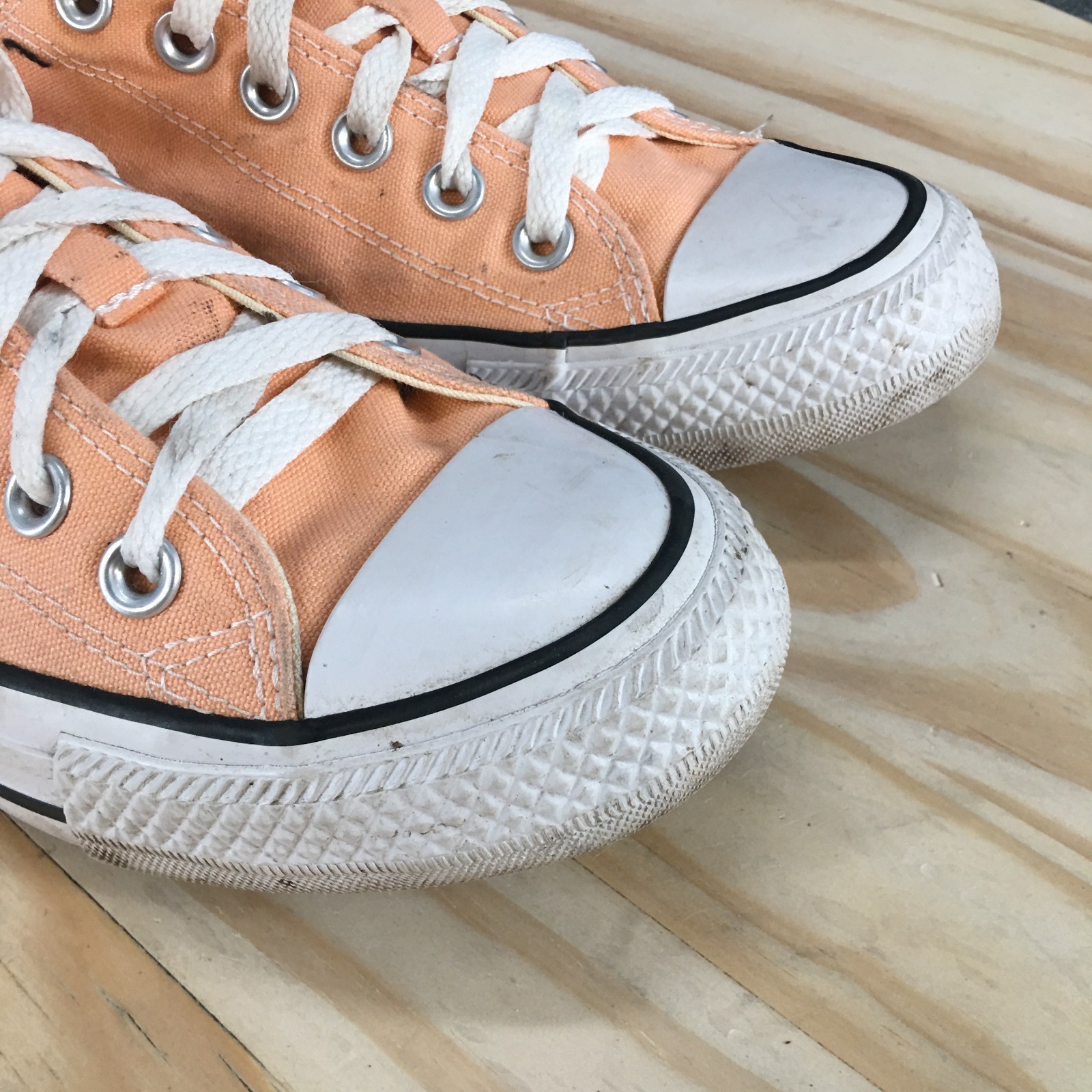 Converse Shoes Mens 5 Womens 7 Chuck Taylor All Star Low Top Sneakers Pink