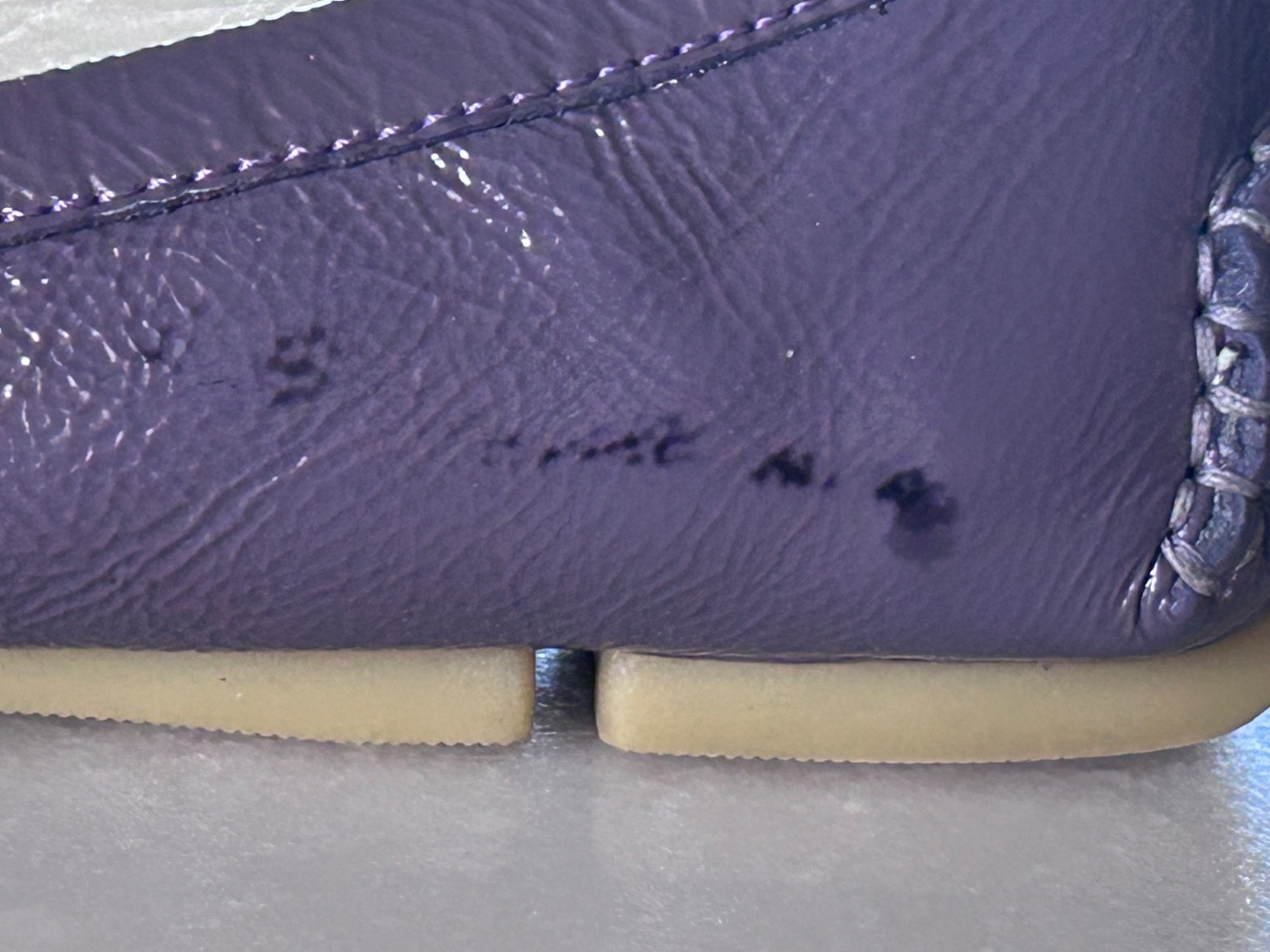 GUCCI Purple Patent Leather Script Logo Driving Loafers Shoes Womens 36 Italy