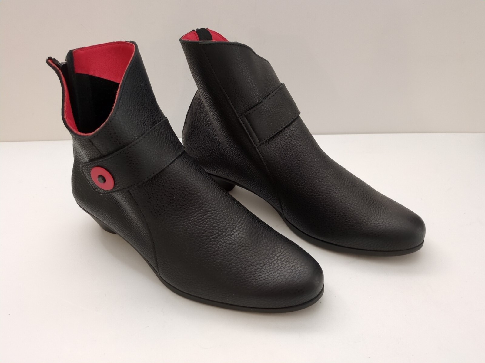 New! Arche Cyssmy Black Leather Bootie US 9 – 40 EU MSRP $495 (KS3)