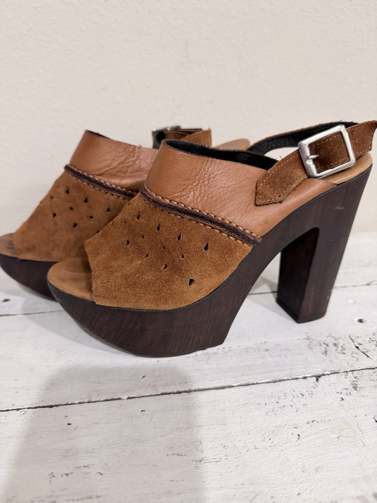 Charles David Women’s