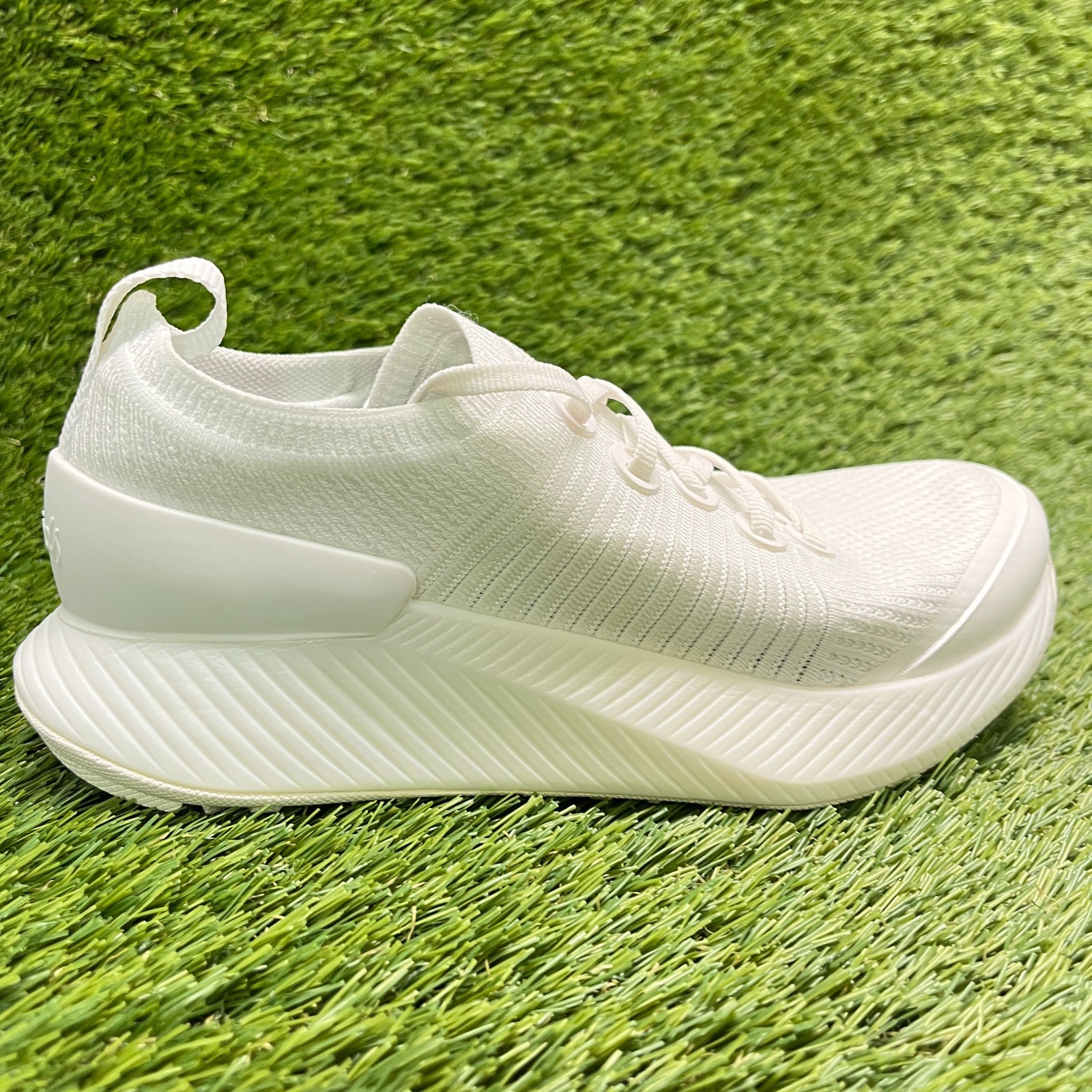 Allbirds Tree Gliders Womens Size 7 White Athletic Running Knit Shoes Sneakers