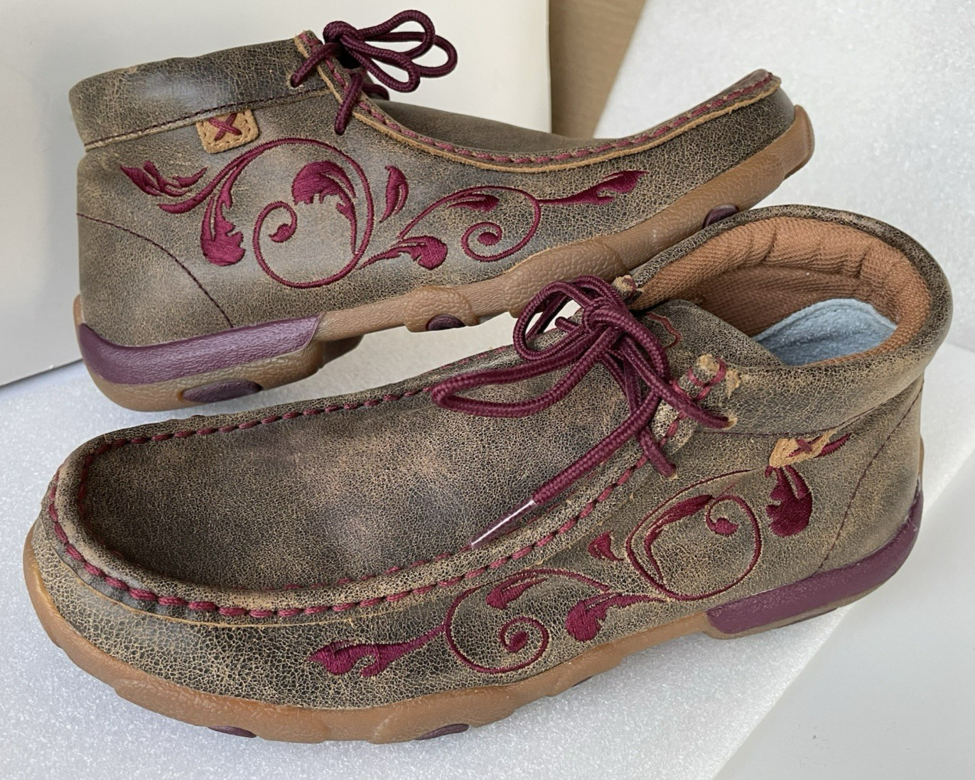 Twisted X Chukka Driving Moc Shoes Wo’s 8M Leather Embroidery Booties ~Excellent