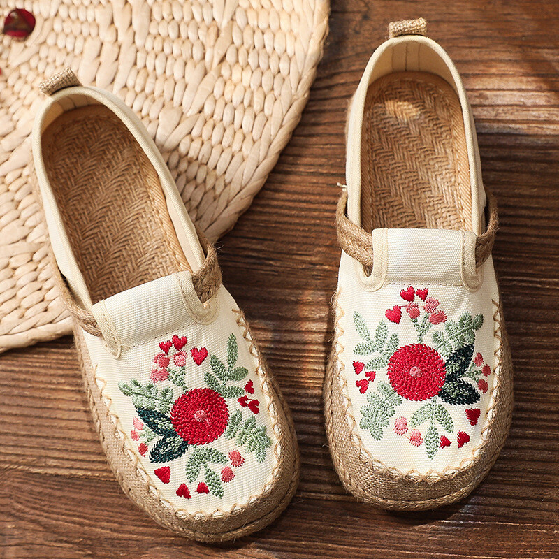 Women Retro Ethnic Embroidery Cotton Linen Hanfu Shoes Low-Top Embroidered Flat