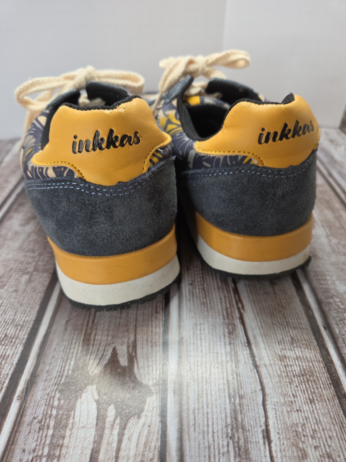Inkkas Joggers Congo Mustard Sneakers Womens 7 Mens 5 GUC