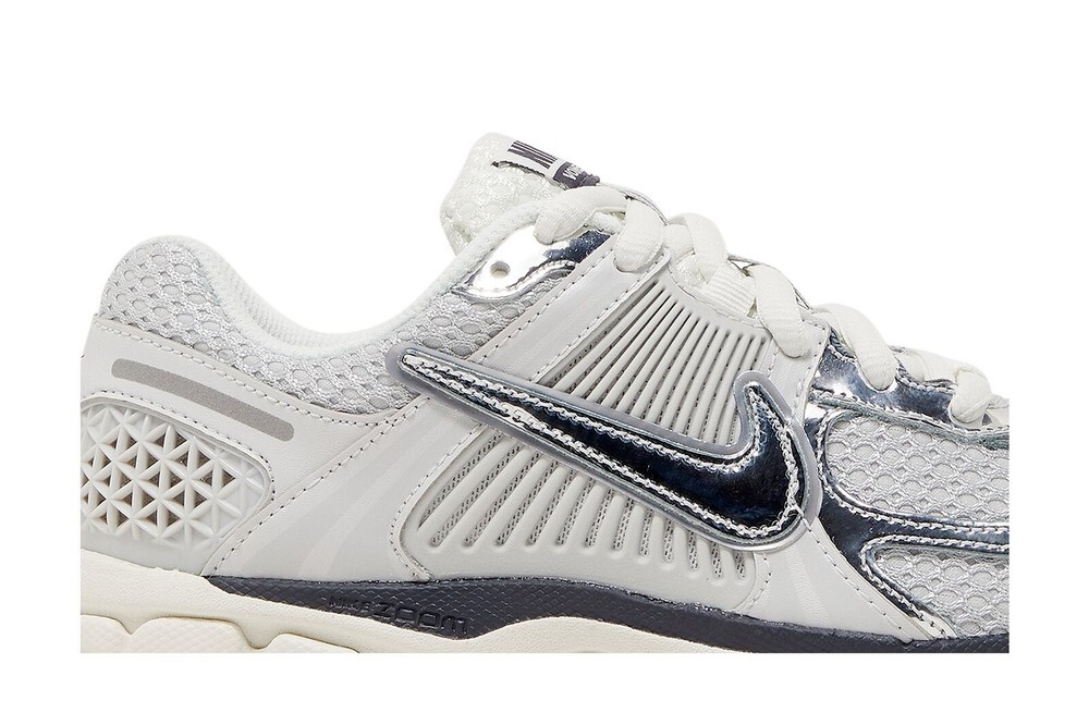 Nike Zoom Vomero 5 Women’s Running Shoes – Silvery FD0884-025, Lightweight & Res