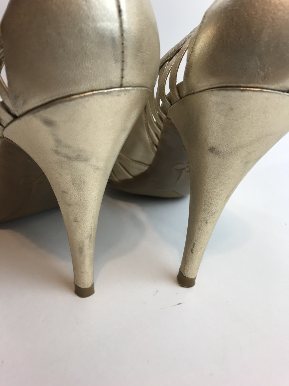 Jessica Simpson–Beige Leather Strappy Peep Toe Stiletto 4.25″ Heels – Sz 8.5M