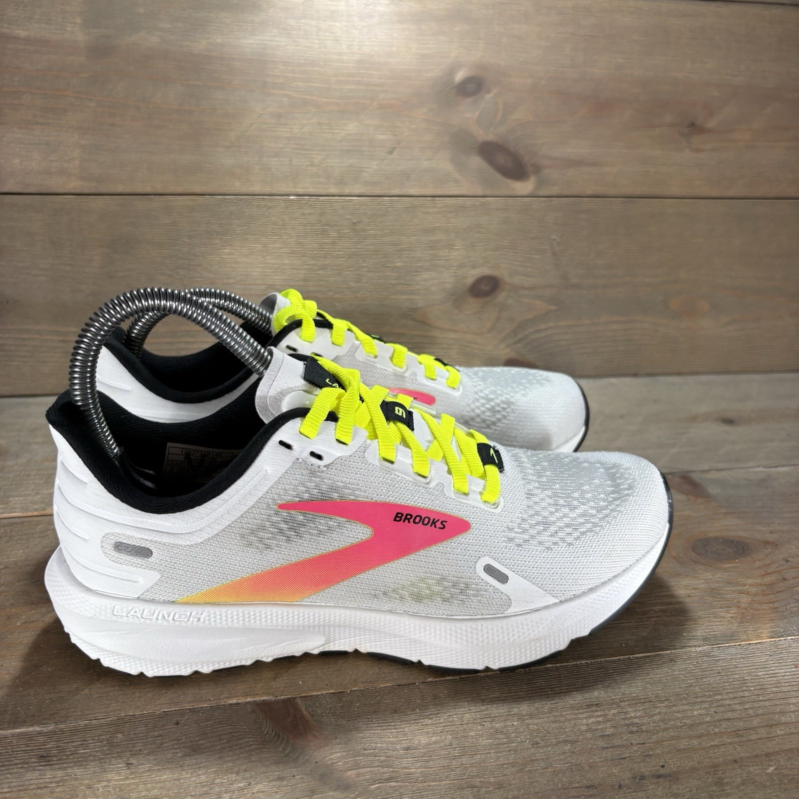 Brooks launch 9 womens size 6 shoes white athletic running sneakers