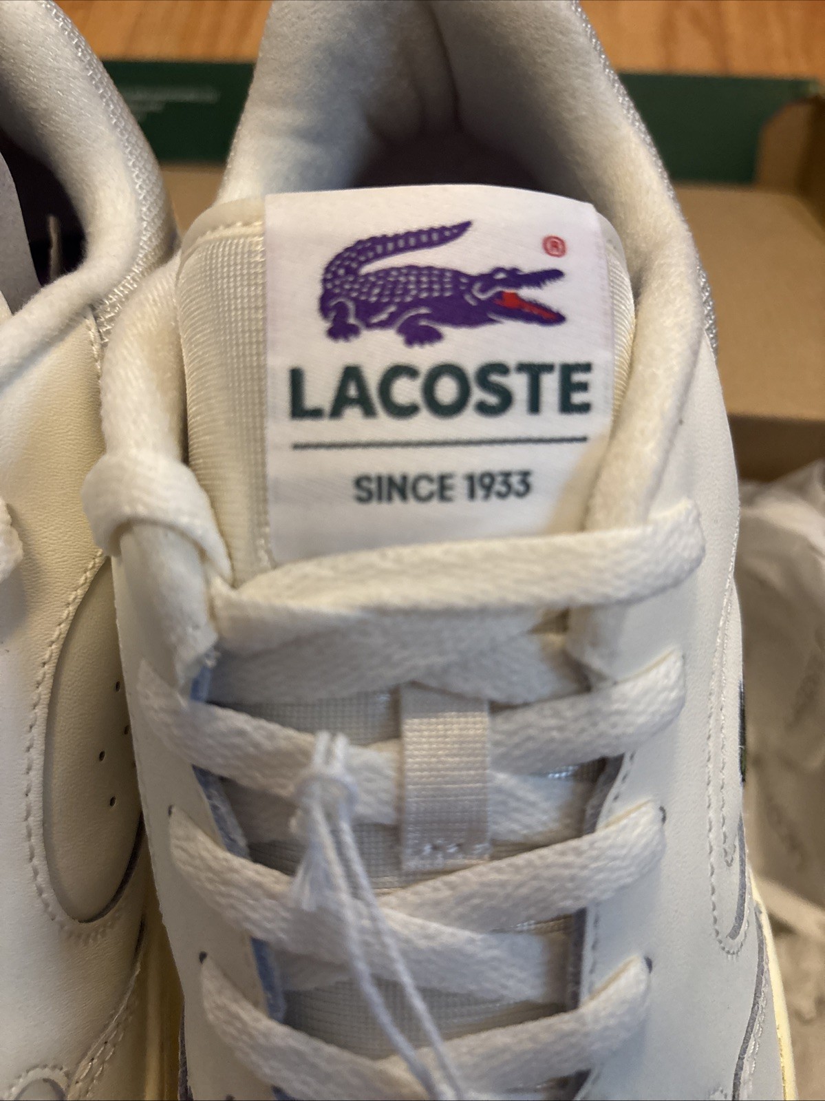 Lacoste Powercourt 2.0 Shoes Womens Size 10 White Leather Ortholite Sneaker NEW