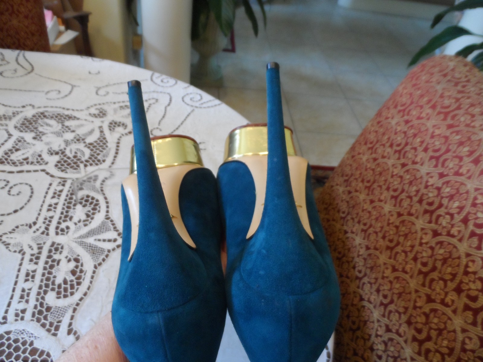 Charlotte Olympia Turquoise Blue Suede «Dolly» Pumps Size 39.5″ M