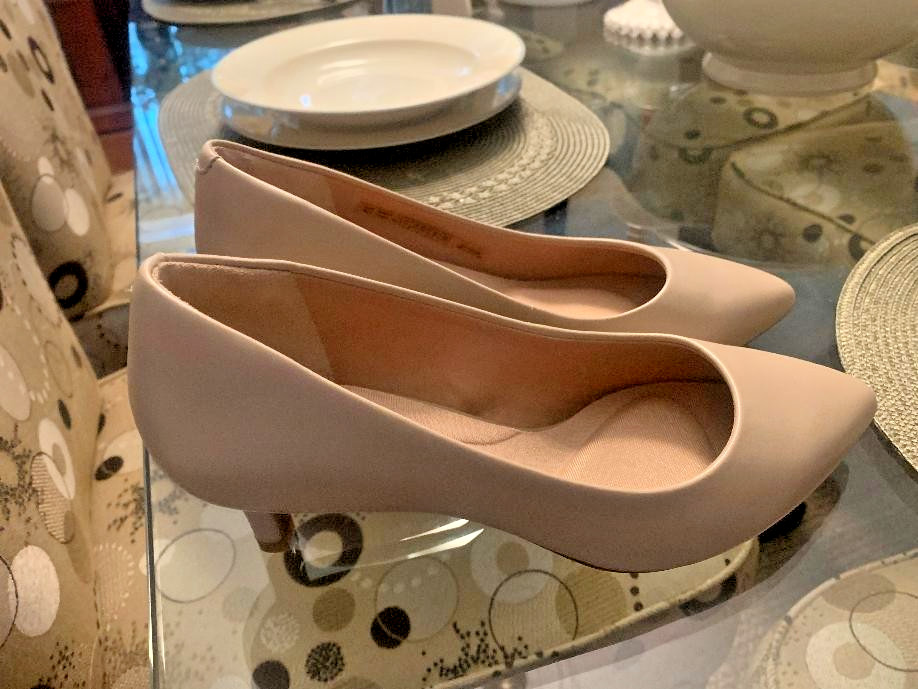 Rockport Women’s Juliet Pump, Beige, Size 7, Brand NEW with Free Shipping