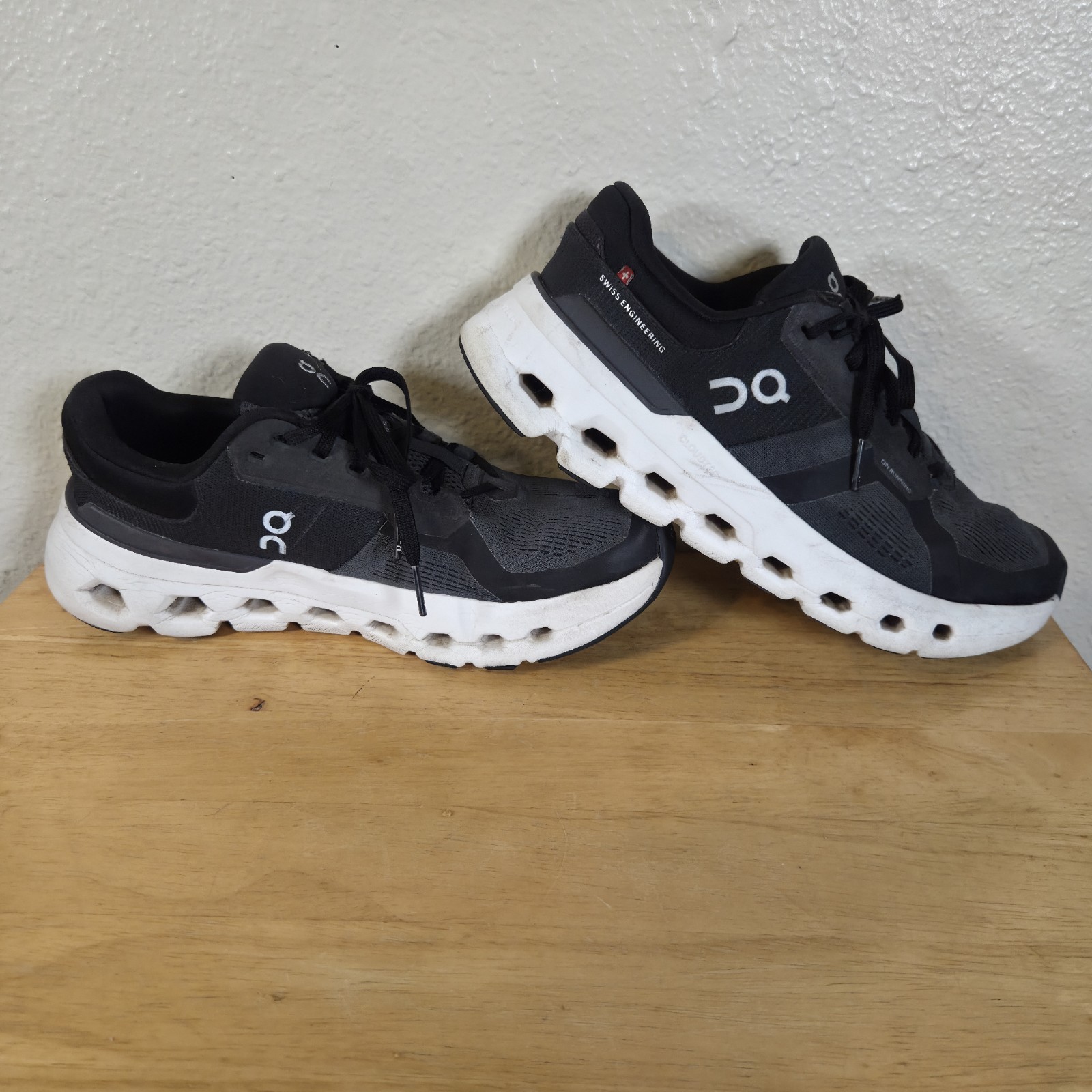 On Cloud ON Cloudrunner 2 Eclipse Black Women’s Size 8 Running Shoes