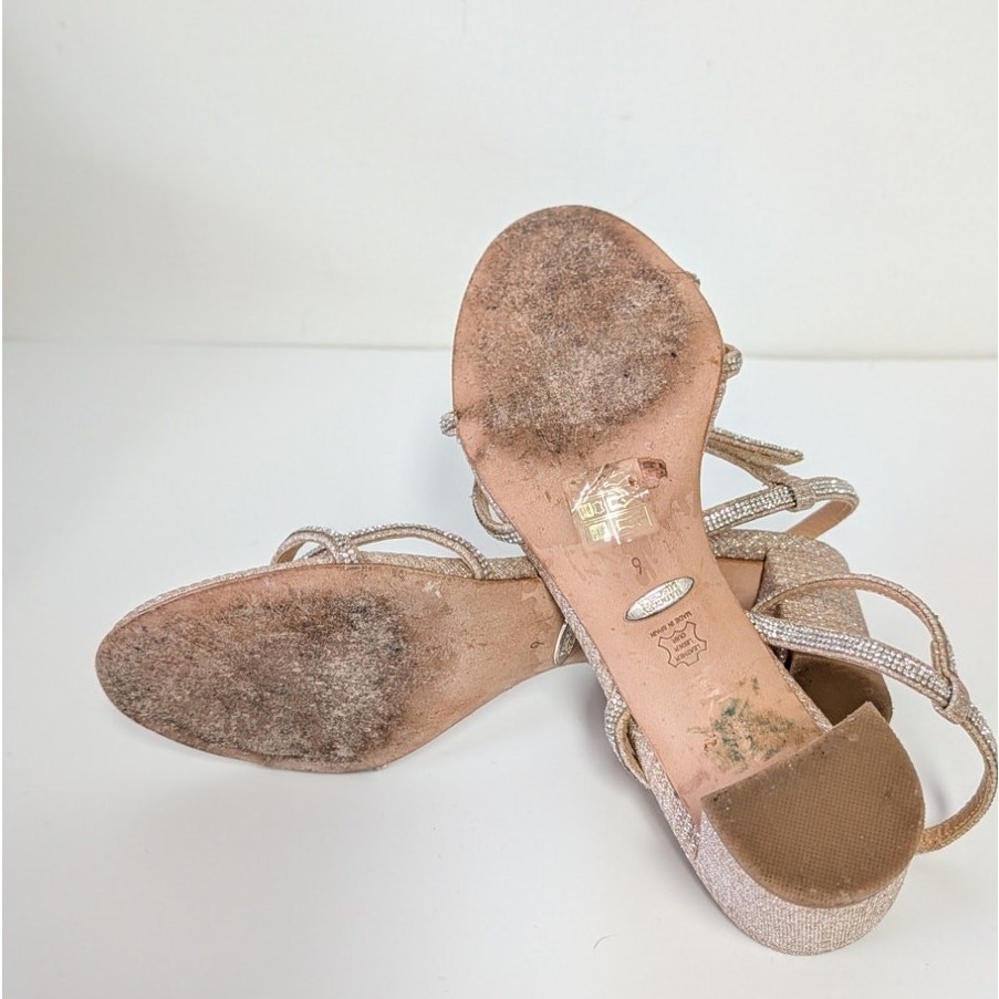 Badgley Mischka Ultima Block Heel Sandals Womens 9 Gold Glitter Ankle Strap