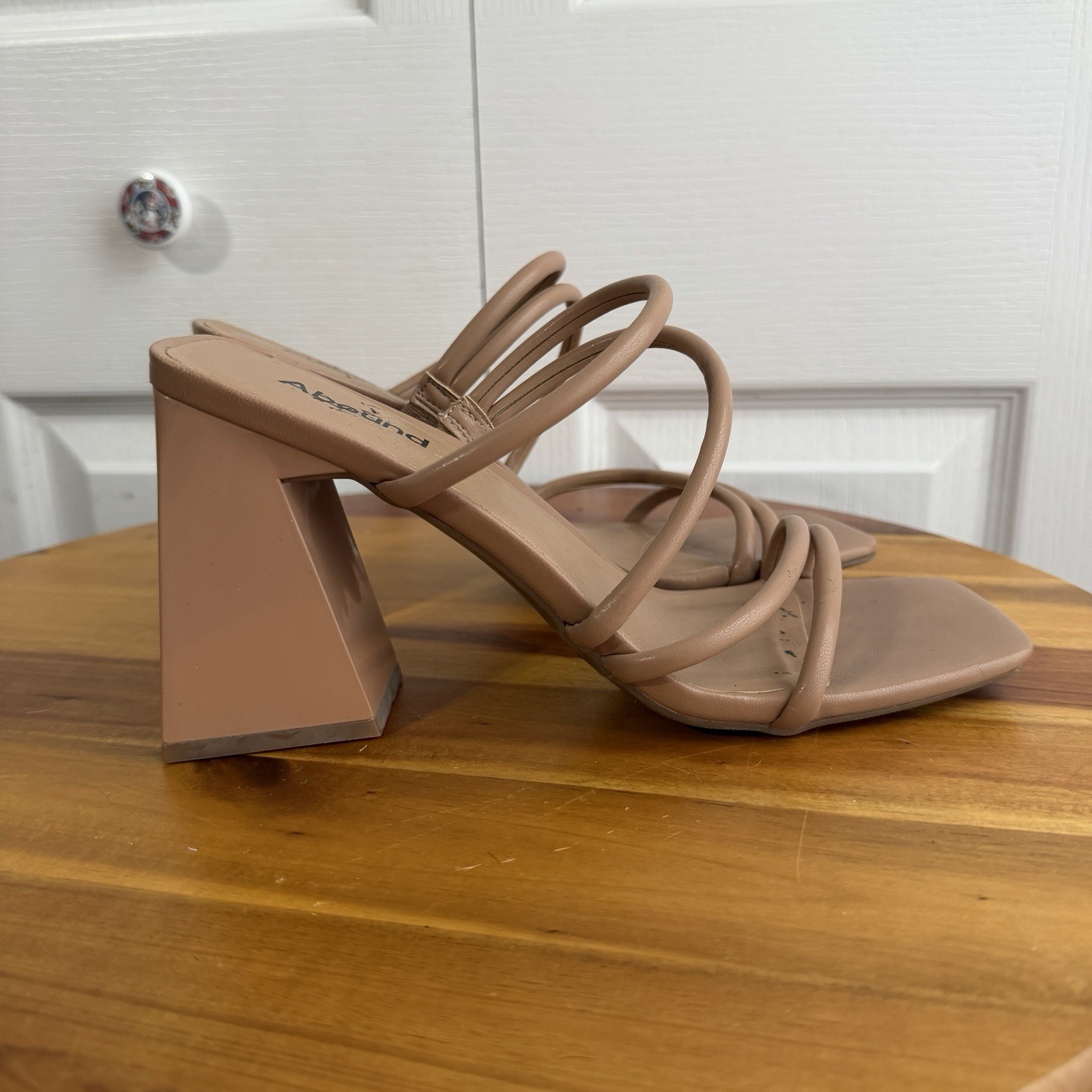 Abound Austyn Strappy Beige Heels Women’s Size 7.5 Business Formal Boho Office