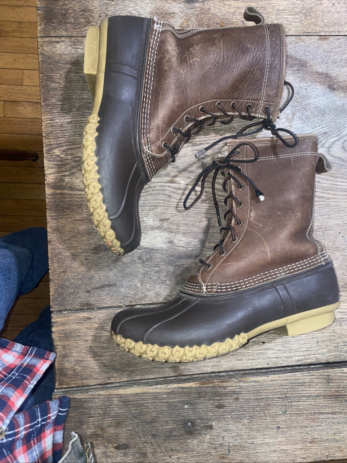 L.L. Bean 10″ Duck Snow Rain Boot Shearling Lined Lace Up Size 9-10 USA Rare