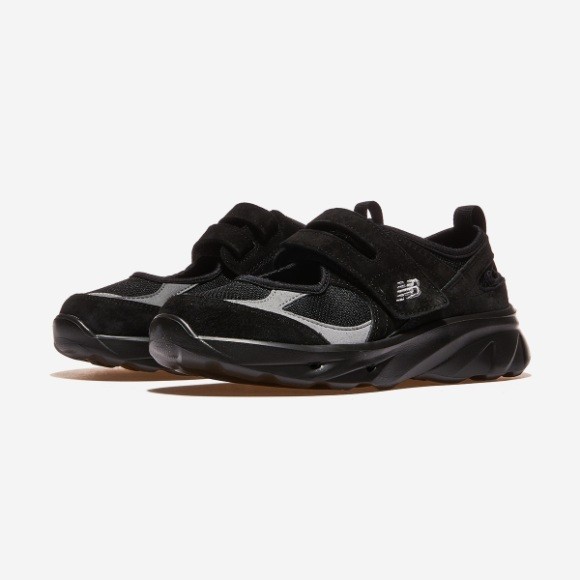 New Balance Breeze Womens Mary Jane Sneakers Black SD2203BK