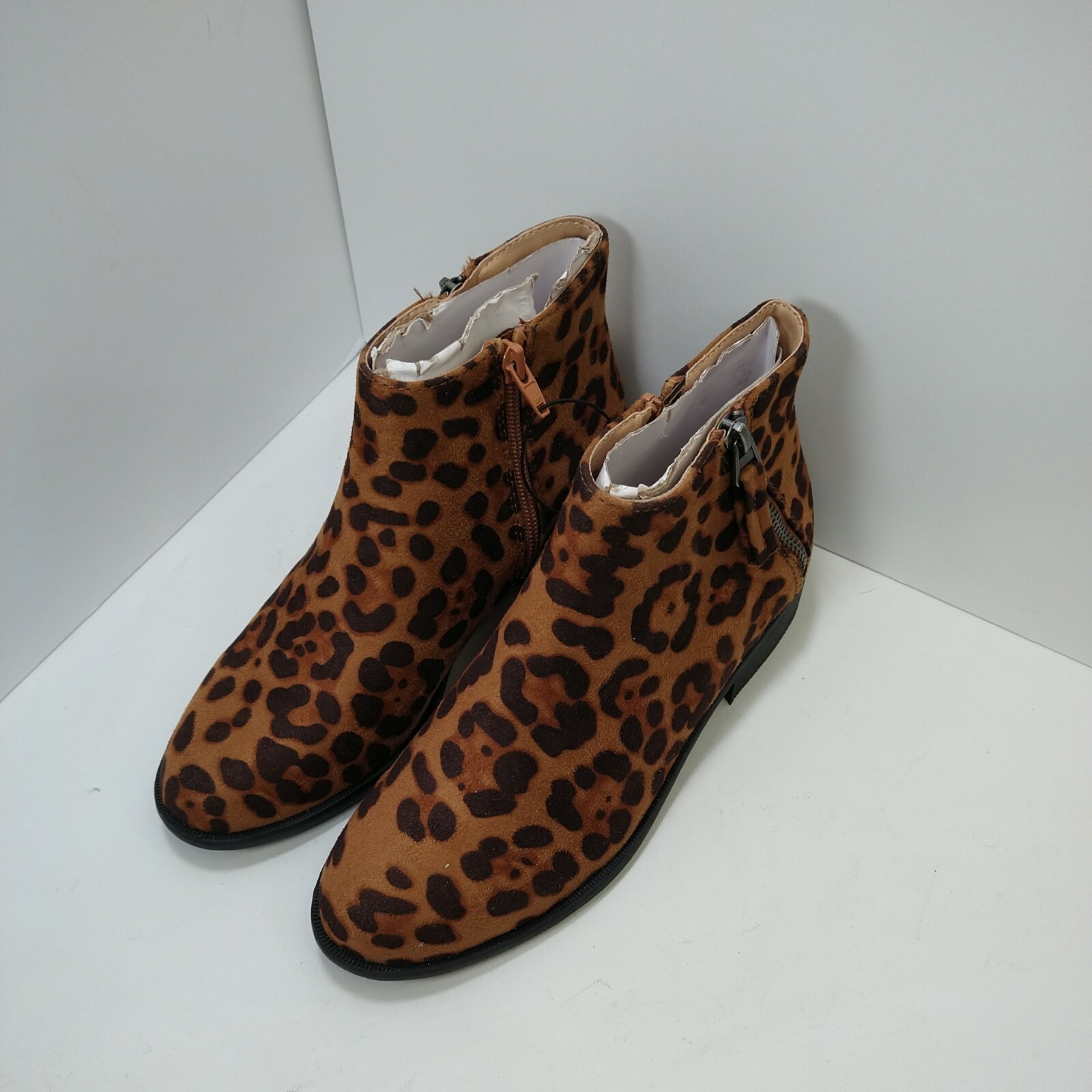 Fall Winter Leopard Animal Print Ankle Boots Double Zipper Heel Sz 7 Memory Foam