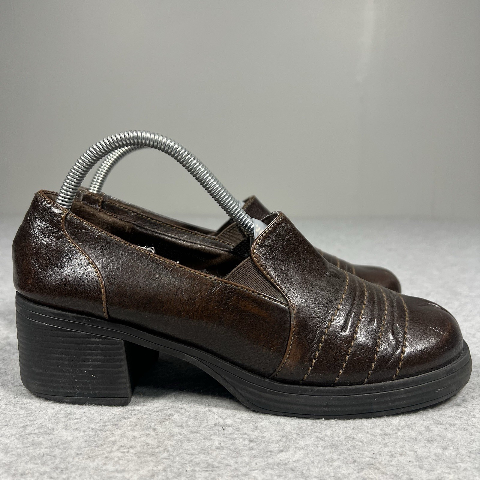 Vintage Y2K Mudd Brown Chunky Heeled Platform Loafers Size 9