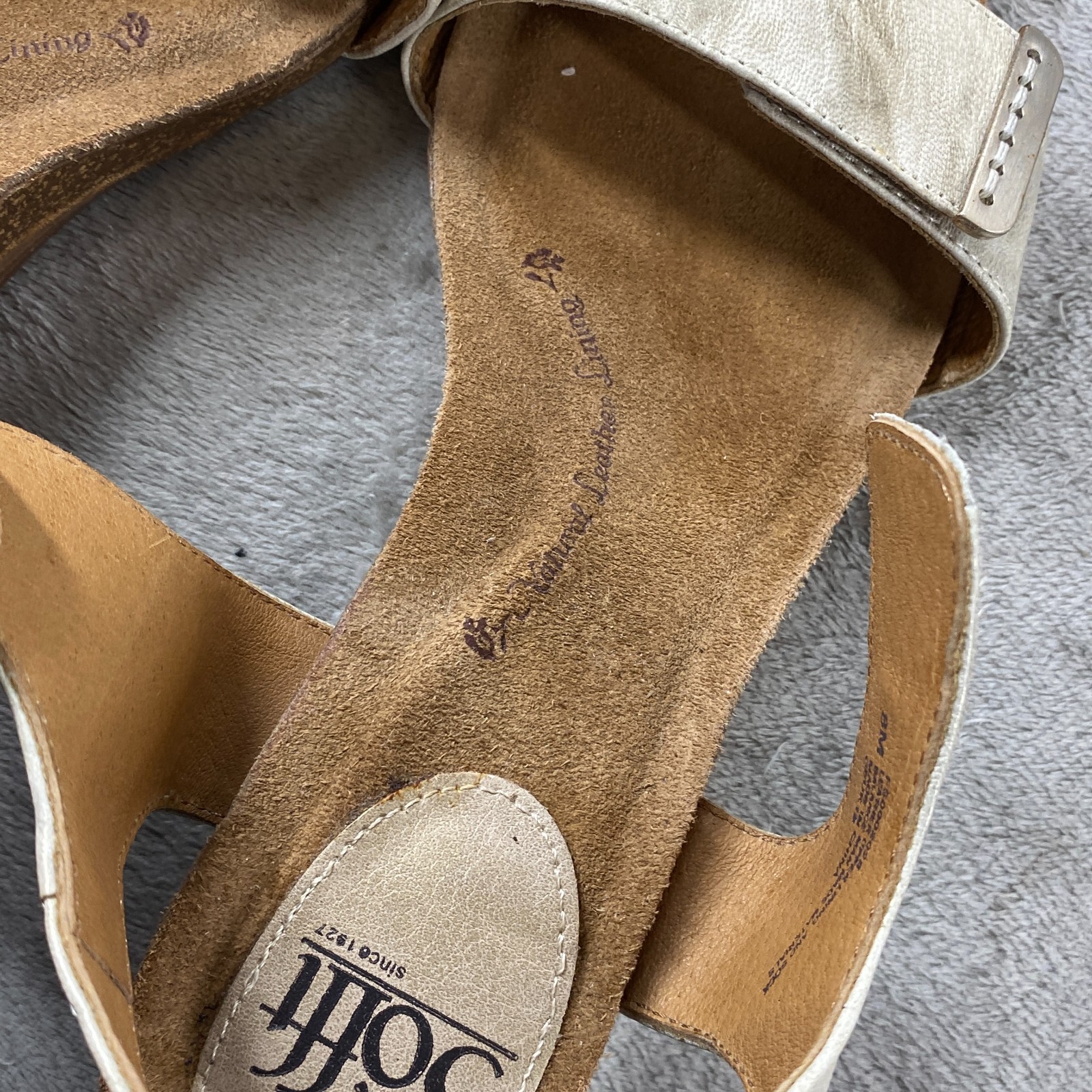 Söfft Verdi II Wedge Sandals Womens 8 Gold Cream Leather Hook & Loop FS0002028