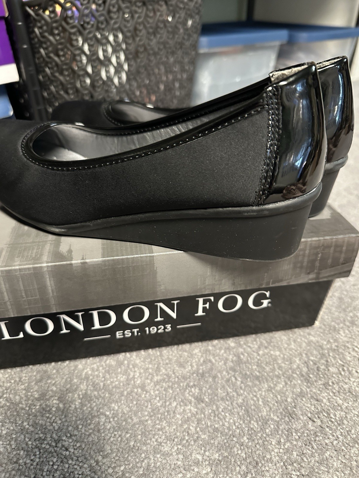 London Fog Women’s Size 7 Black Wedge Pumps Patent Trim Slip-On Round Toe
