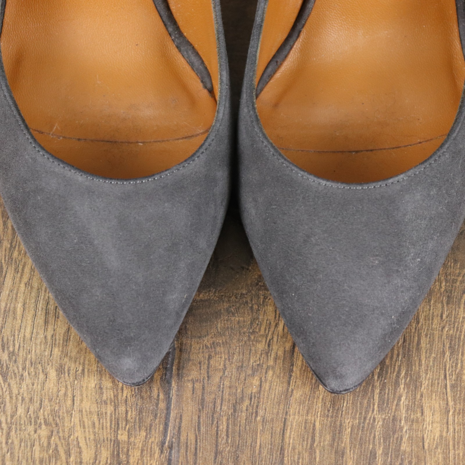 AQUATALIA Women’s Size 5.5 Gray Suede Pump High Heels 3.25″ Stiletto Point Toe