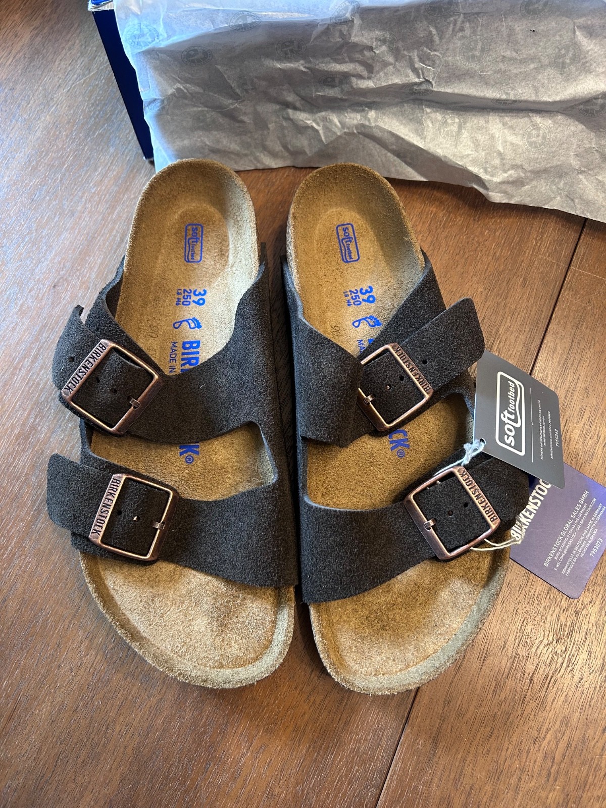 Birkenstock Arizona Soft Footbed Suede Leather – Size 8/39 – Mocha – New in Box