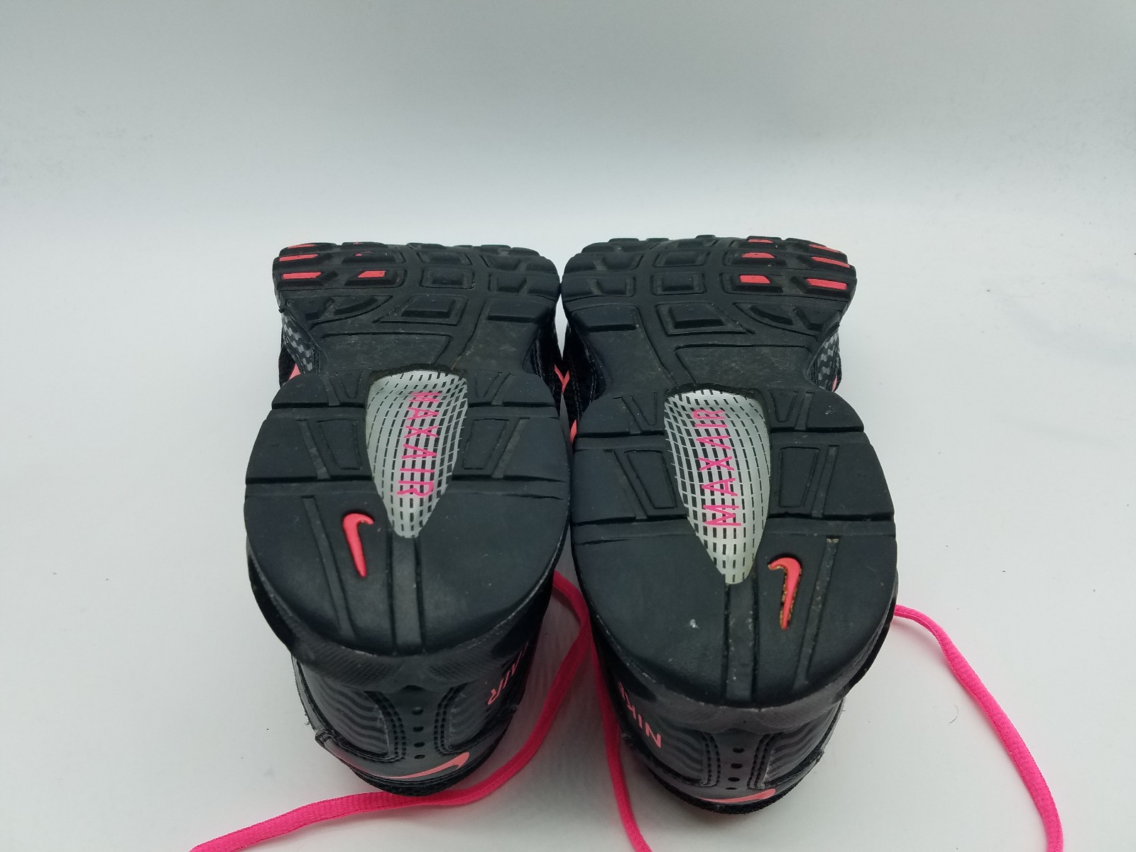 Nike Air Max Torch 4 Women’s Size 11 Running Shoes Black Pink