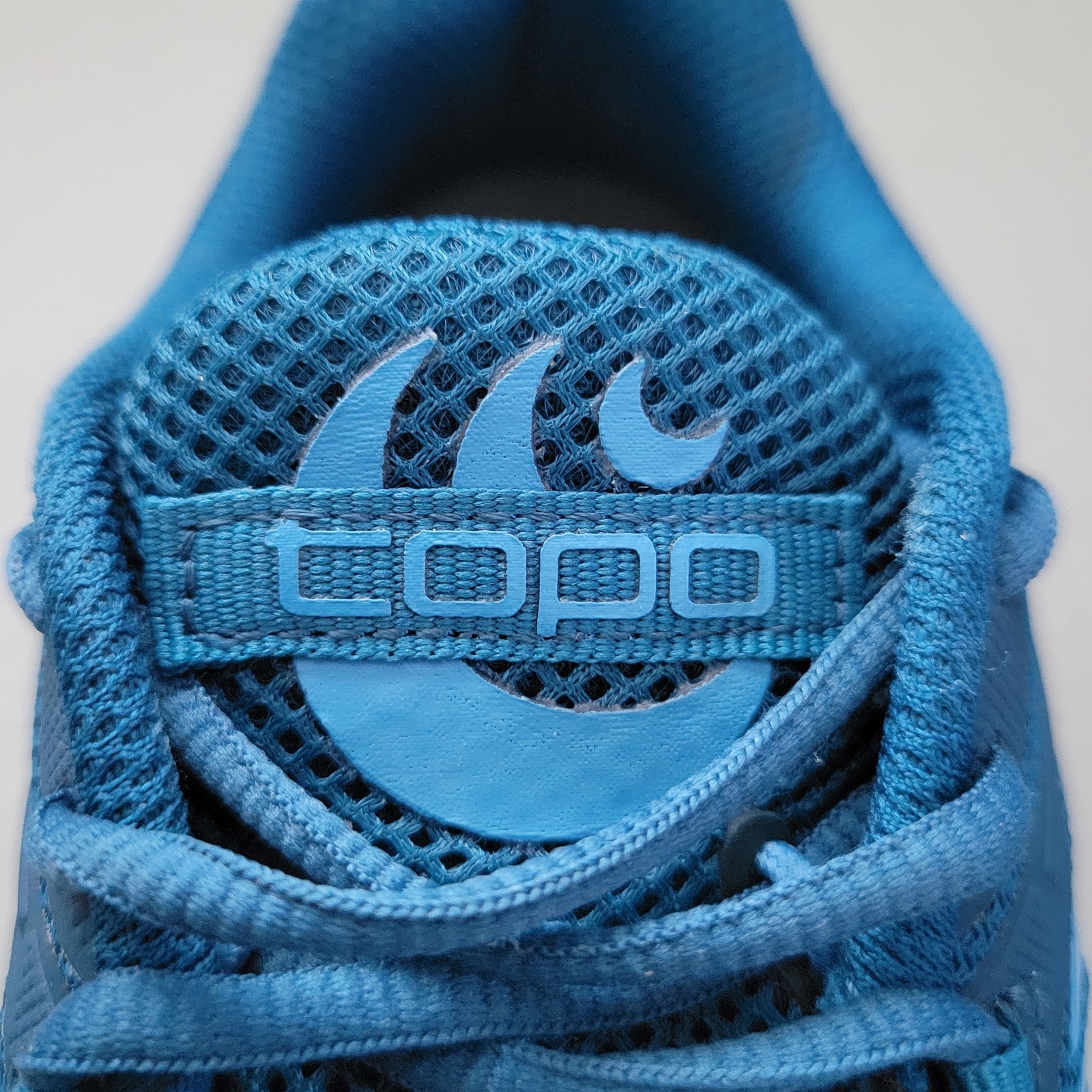 Topo Athletic Terraventure 4 Blue Athletic Running Sneaker Shoes Women US 6