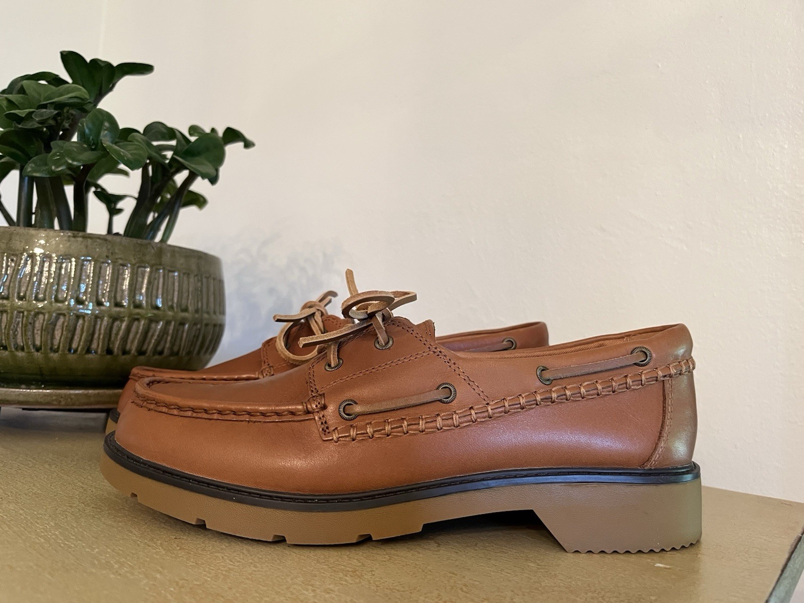 NEW Sperry Wells Round Toe Brown Leather Boat Shoe Women 10 Preppy Sailing