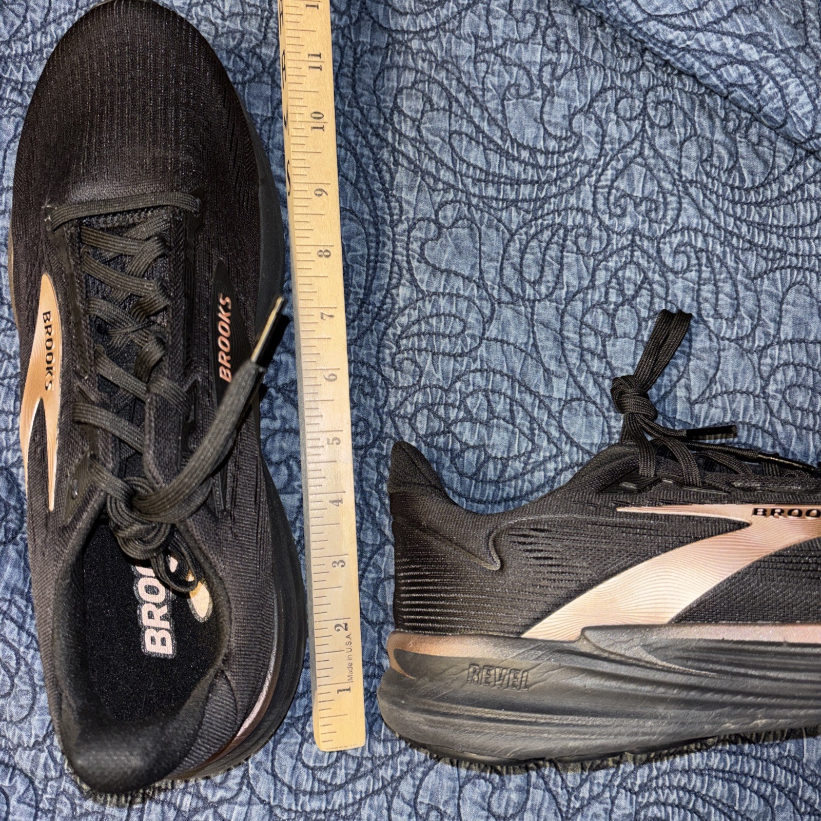 NIB Brooks Revel 8 Women 12 M Run Walk Sneakers Shoes Black Rose Gold 44.5