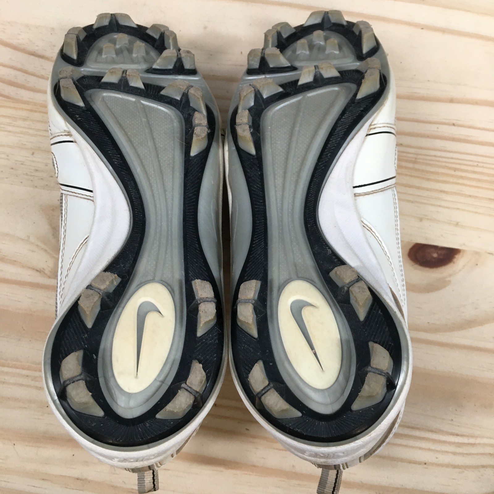 Vintage Nike Shoes Womens 9 Speedlax Lacrosse Cleats White Low Top 334097-013