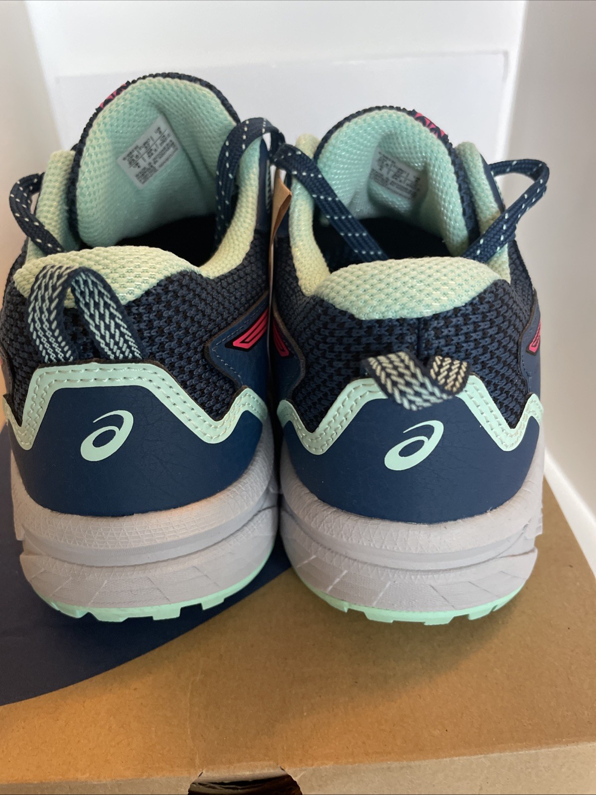 Asics Shoes Womens 6 Blue Pink Gel Venture 8 Trail Running Sneakers